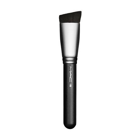 MAC 196 Slanted Flat Top Foundation Brush