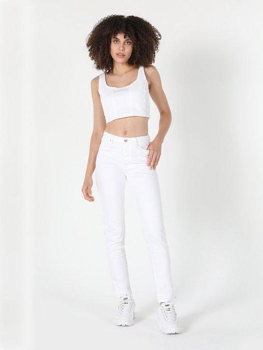 Женские белые обтягивающие джинсы с высокой посадкой