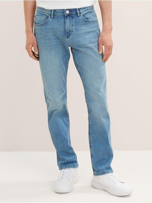 Классические прямые джинсы облегающeго кроя Josh Regular