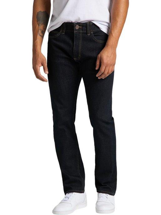 Джинсы Men Extreme Motion Slim Fit Jeans