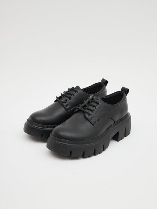 Туфли на каблуке и платформе демисезонные полуботинки черные