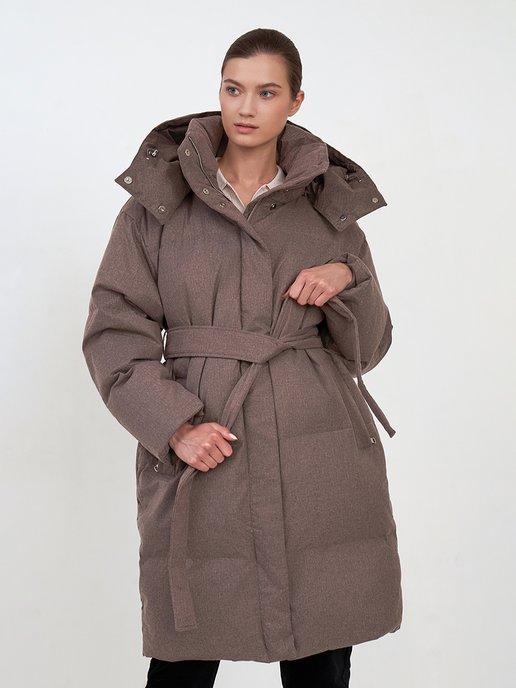 Пуховое пальто-оверсайз с поясом
