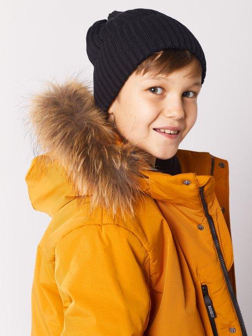 Куртка зимняя для мальчика с капюшоном