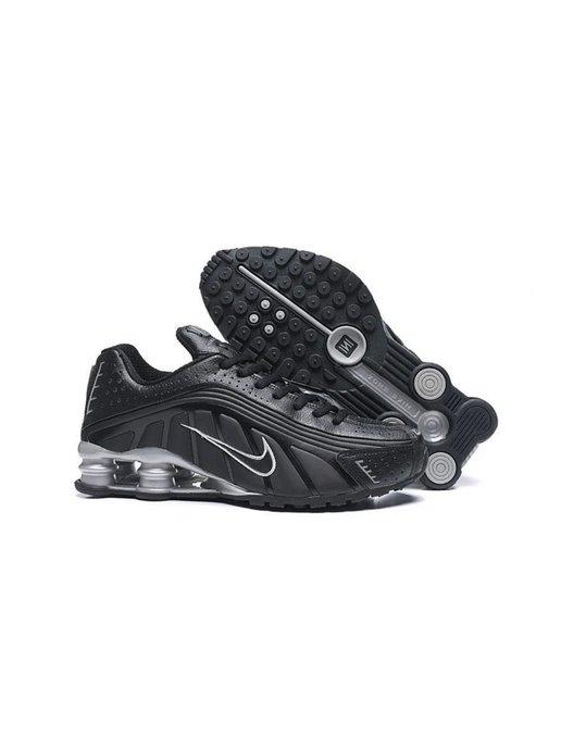 Кроссовки Nike Shox R4