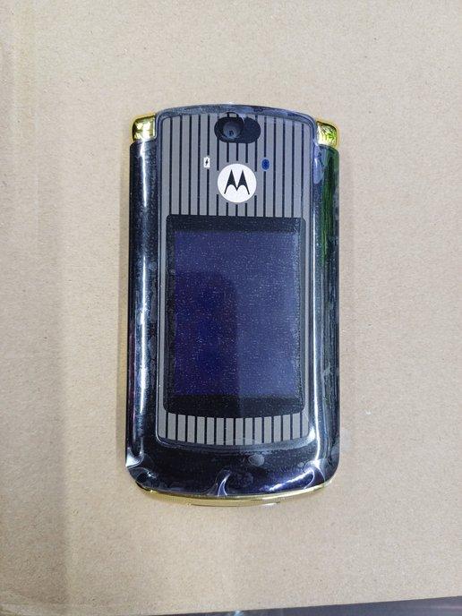 Мобильный телефон Motorola RAZR2 V8