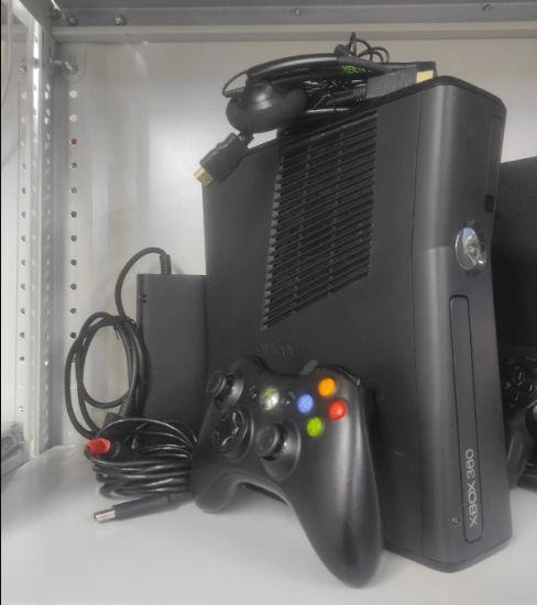 Игровая приставка Xbox 360 250Gb, Прошита, Freeboot, Черная